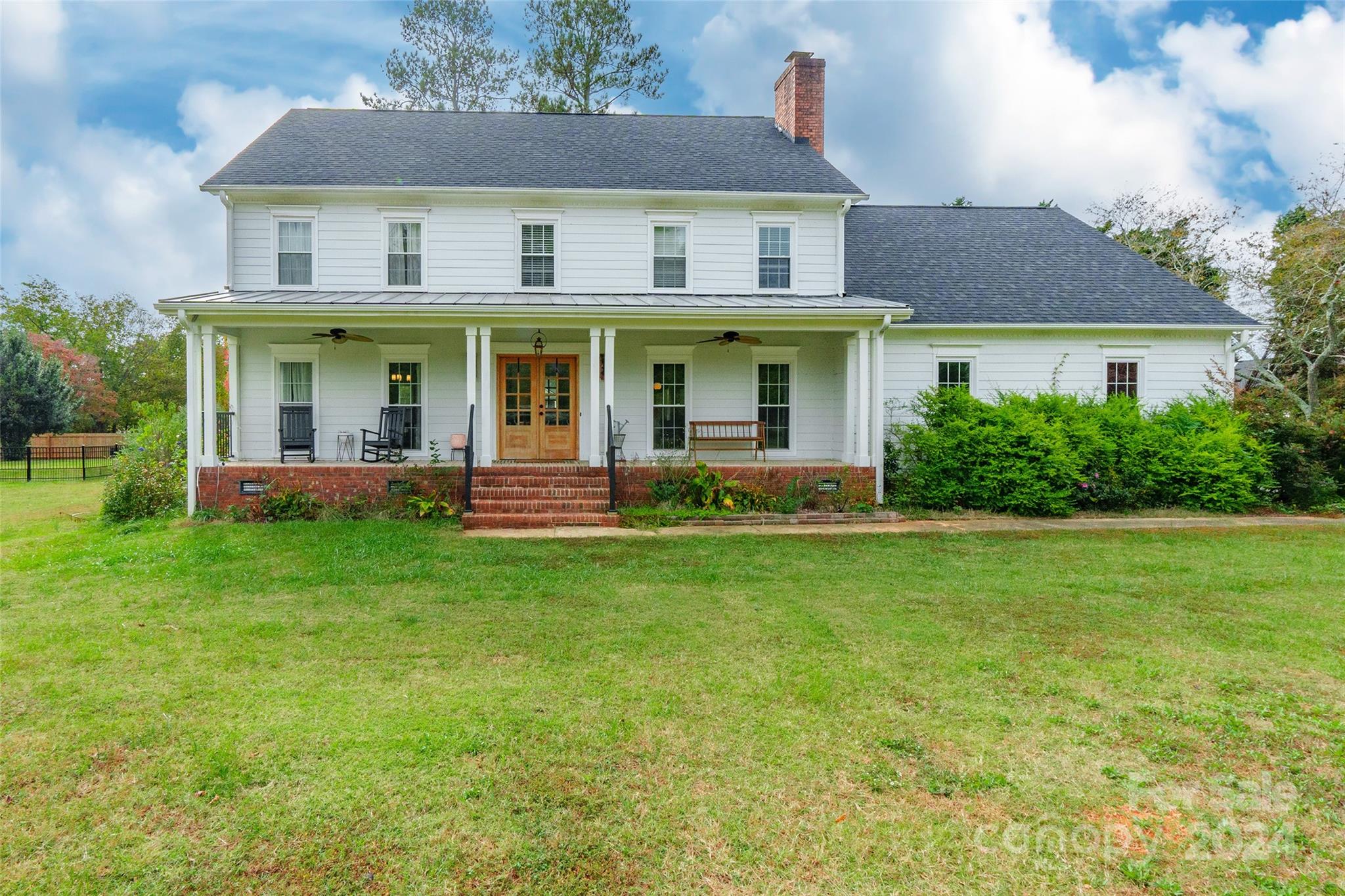 Meadow Lakes - Residential