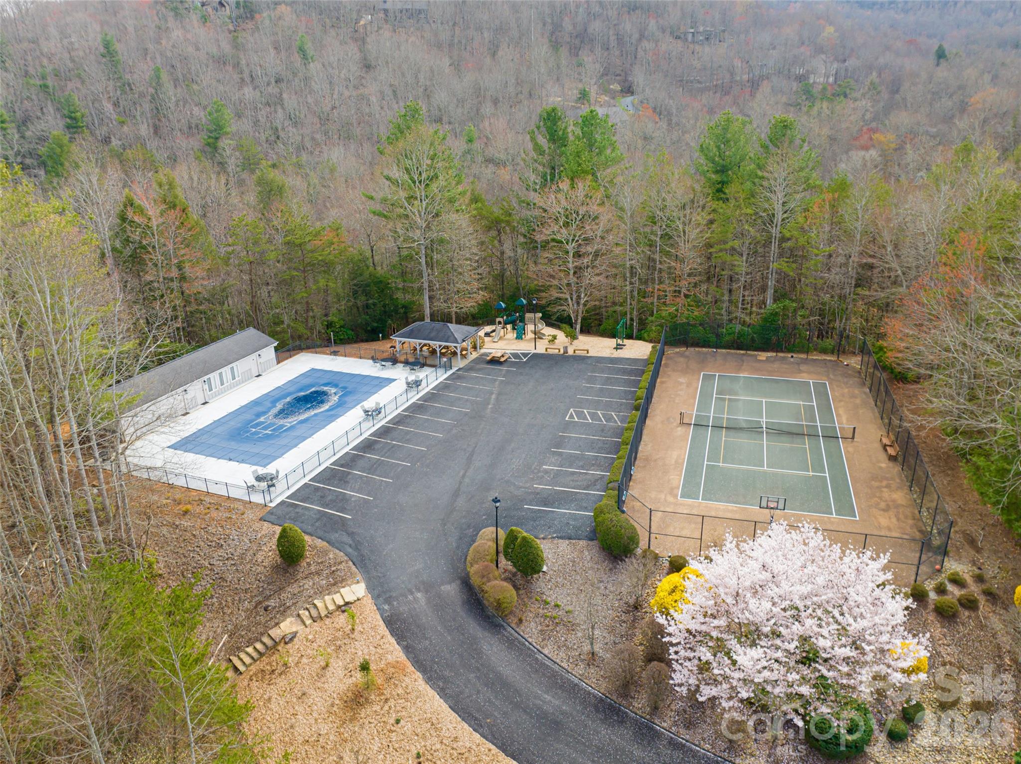 Avery Park - Residential