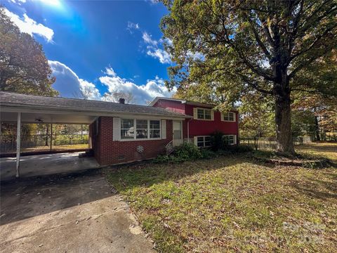 Photo of 1910 Midwood Drive, Albemarle, NC 28001 (MLS # 4317761)