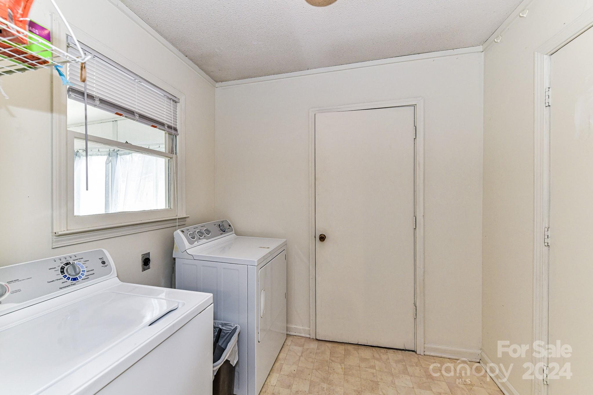 Pine Hills - Residential