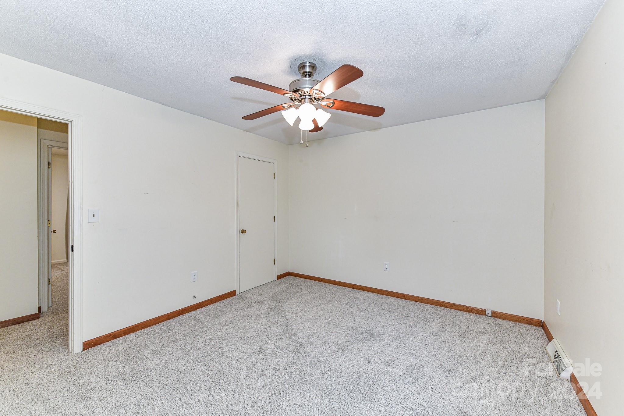 Pine Hills - Residential