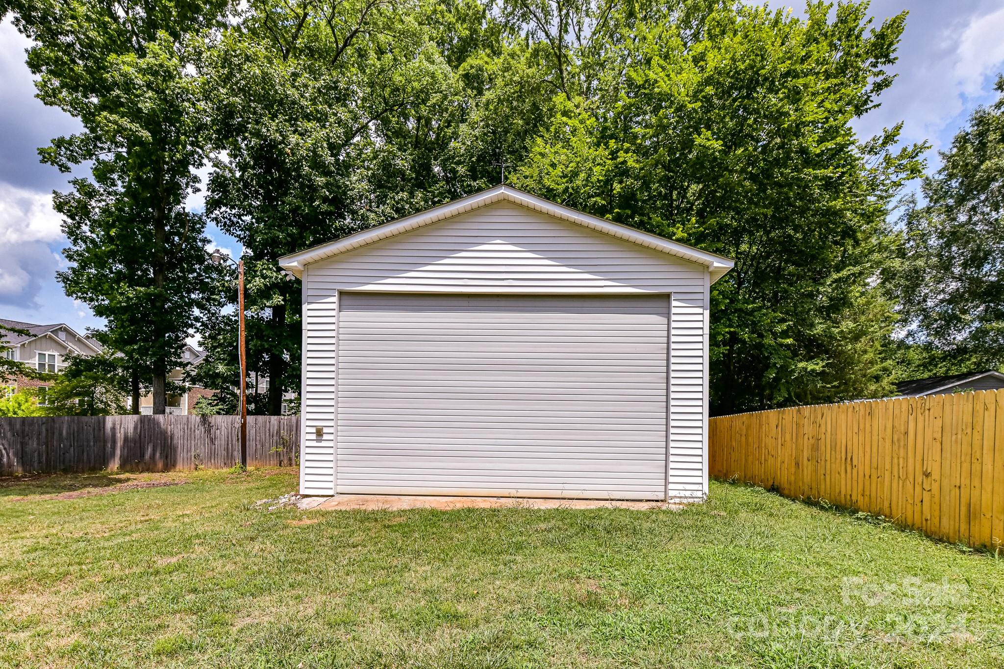 Pine Hills - Residential