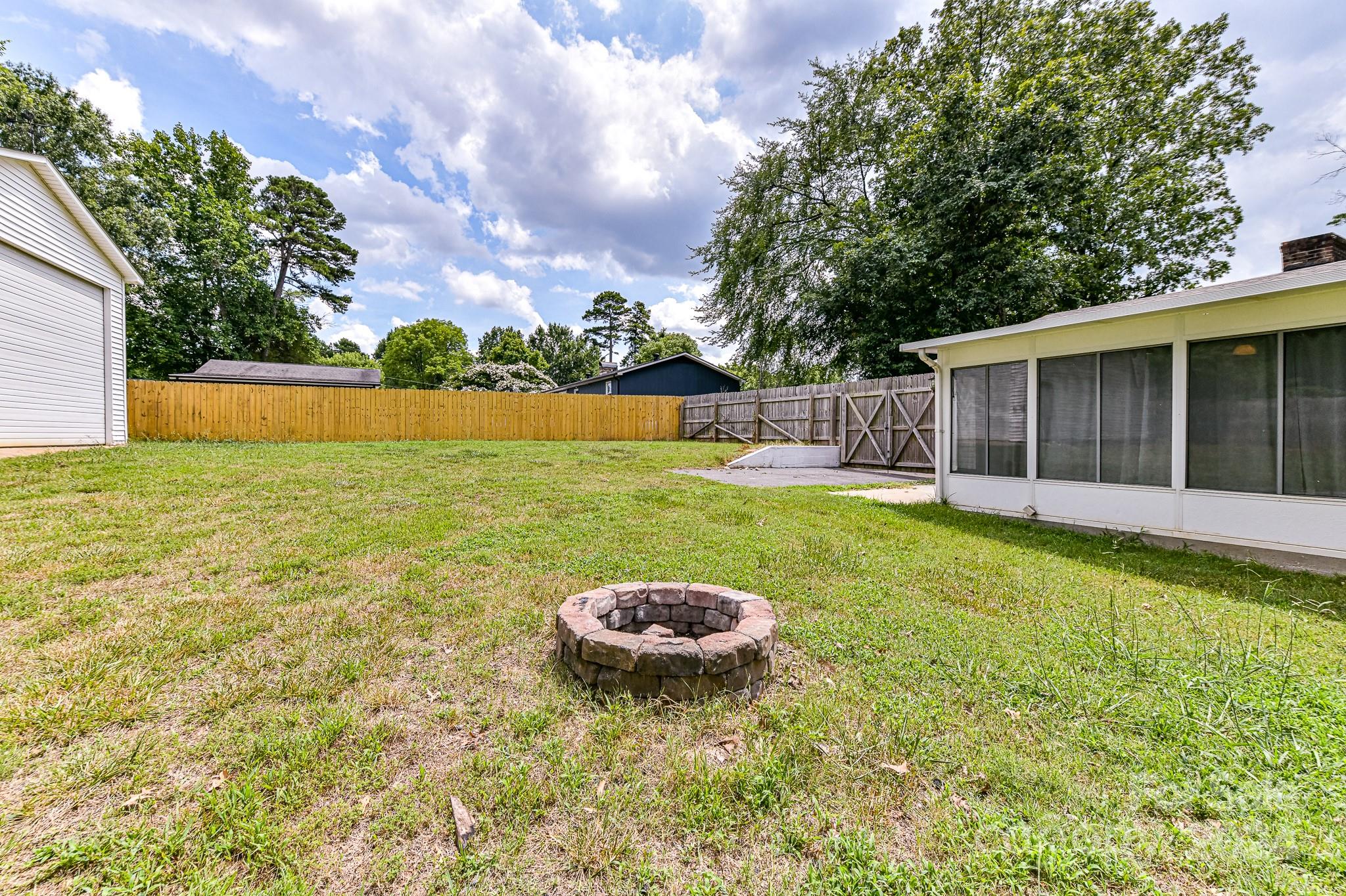 Pine Hills - Residential