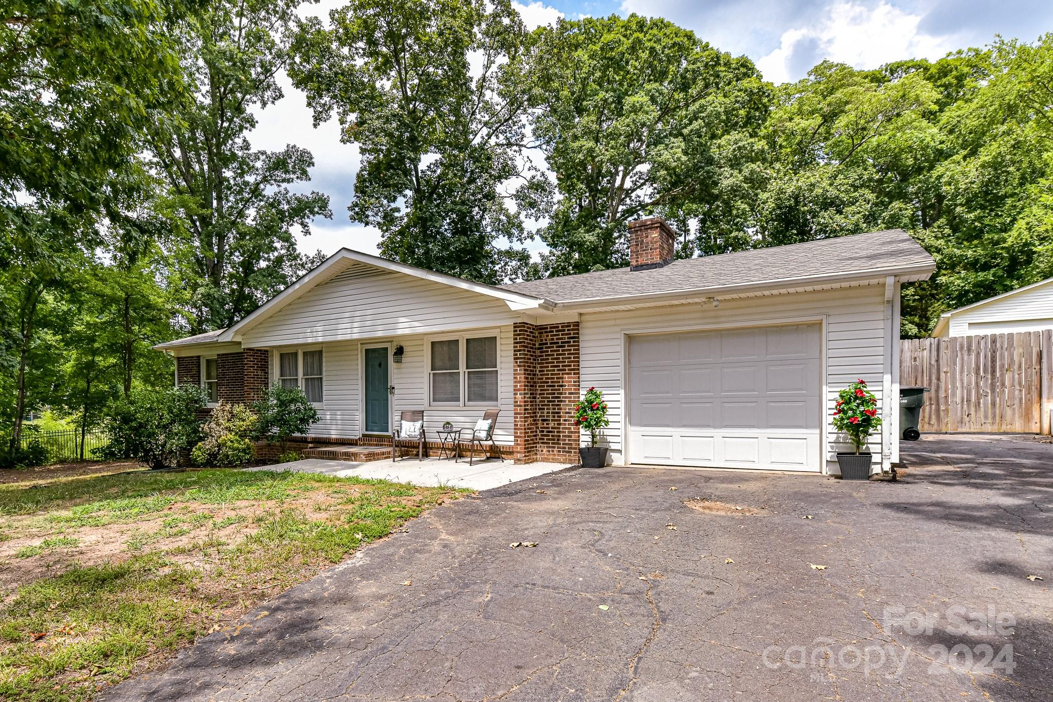 Pine Hills - Residential