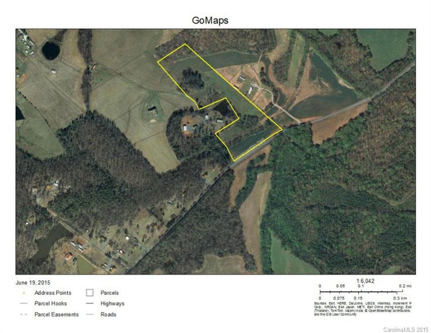 Great price for 12 country acres.  Perfect for horses or cows in the pasture out front by the road and an old home place would make a great spot to build.  Now being farmed, ask agent for details.  Road frontage and a shared road to make access down the side of the property for a barn or dwelling. Come build your own place in the country!