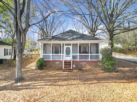 Photo of 49 2nd Street NW, Concord, NC 28027 (MLS # 4325360)