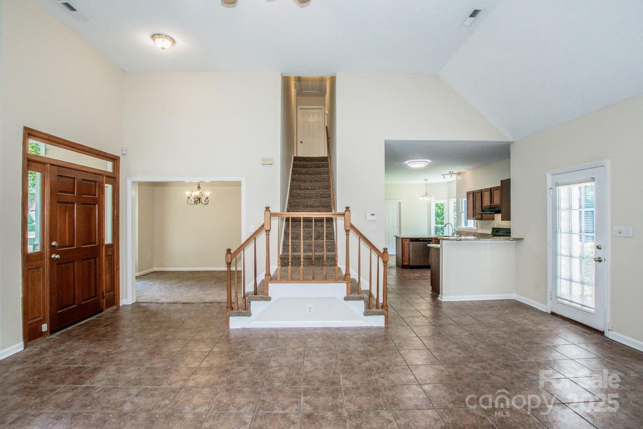 169 Southhaven Drive