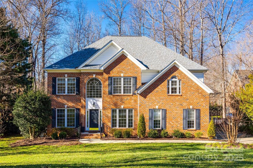 Beautiful, spacious home in the Landing in Lake Wylie. Gleaming hardwood floors throughout the main level; large family room w/gas logs. Open areas to kitchen/breakfast and family; Kitchen has loads of countertop and cabinet space, SS appliances, and breakfast bar. The front room could be used for a living/sitting/office area. Spacious formal dining room and sunroom.  All bedrooms are on the upper level. The large primary suite has an en suite bath featuring a double sink vanity, a garden tub and walk-in shower, and a large walk-in closet. The bonus room could be a 5th bedroom/media/play area. The community pool is very close by. Sit out on your large deck overlooking your fenced/private/wooded backyard on a cul-de-sac location. The Landing is in the heart of Lake Wylie close to fine dining and shopping and has award-winning schools. Pets Conditional. **No Cats**