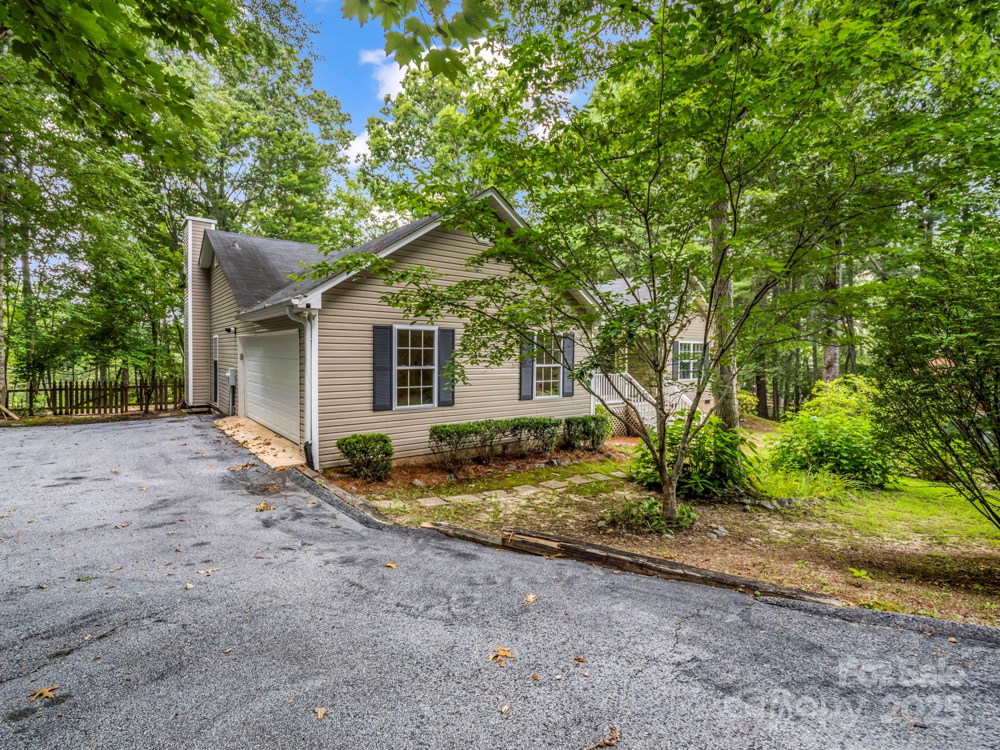 636 Shawn Rachel Parkway