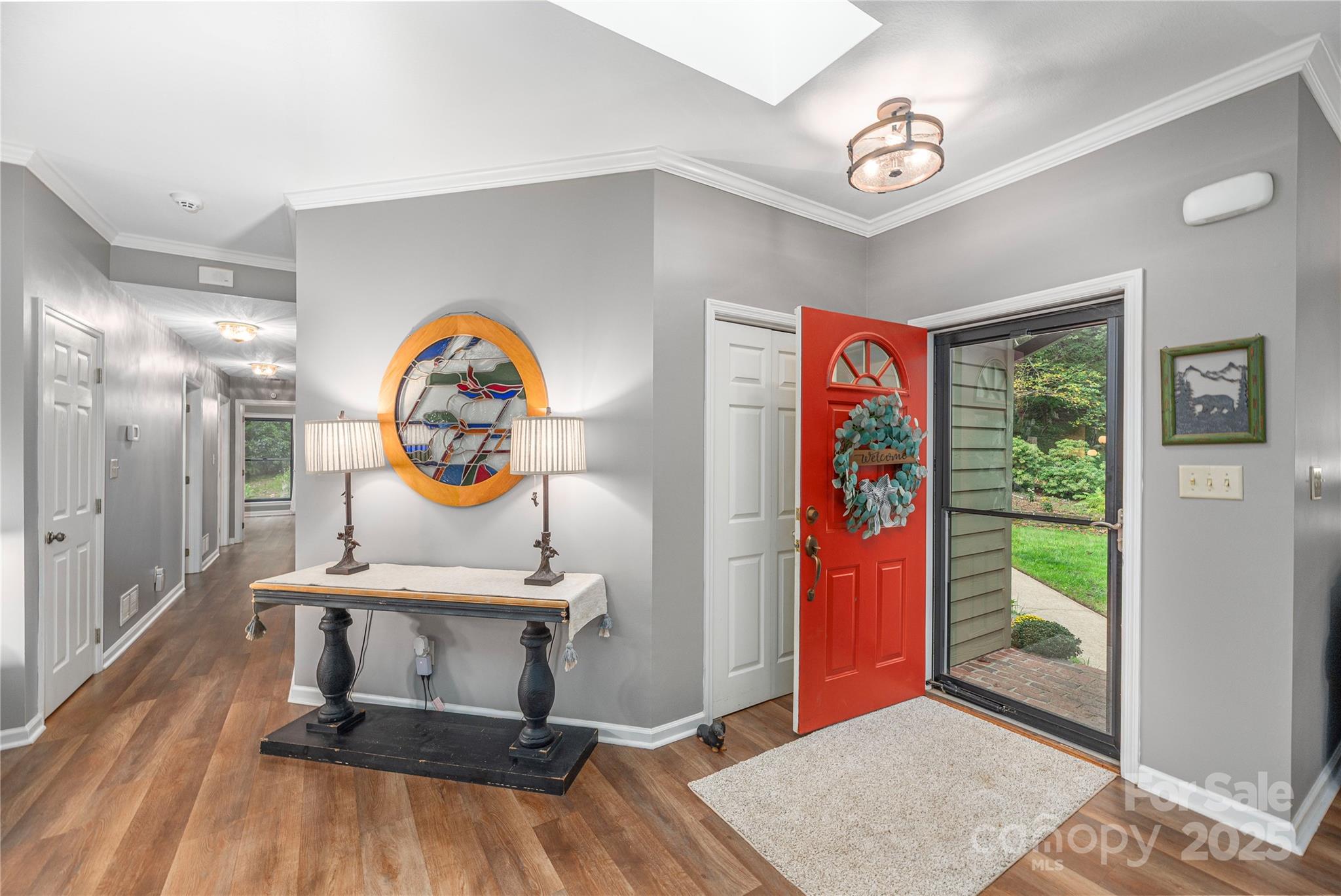 98 Red Oak Drive