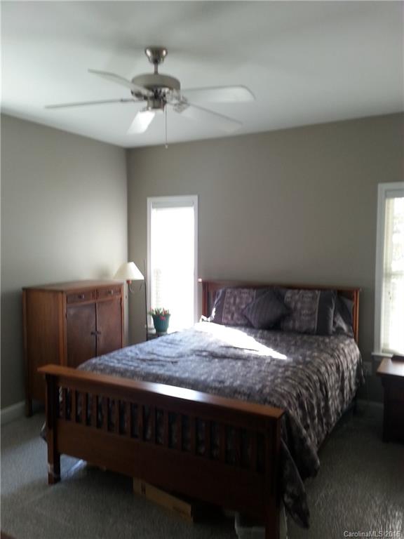 Lake Park - Residential