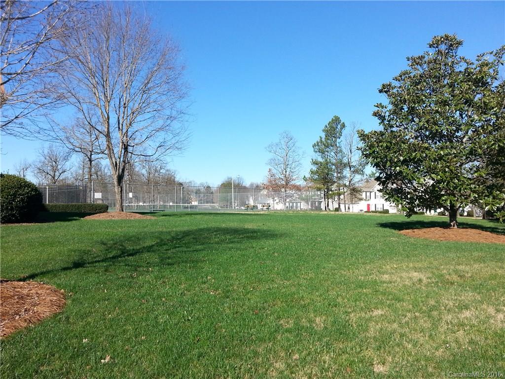 Lake Park - Residential