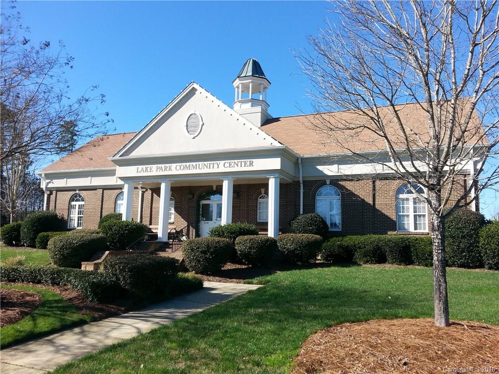 Lake Park - Residential