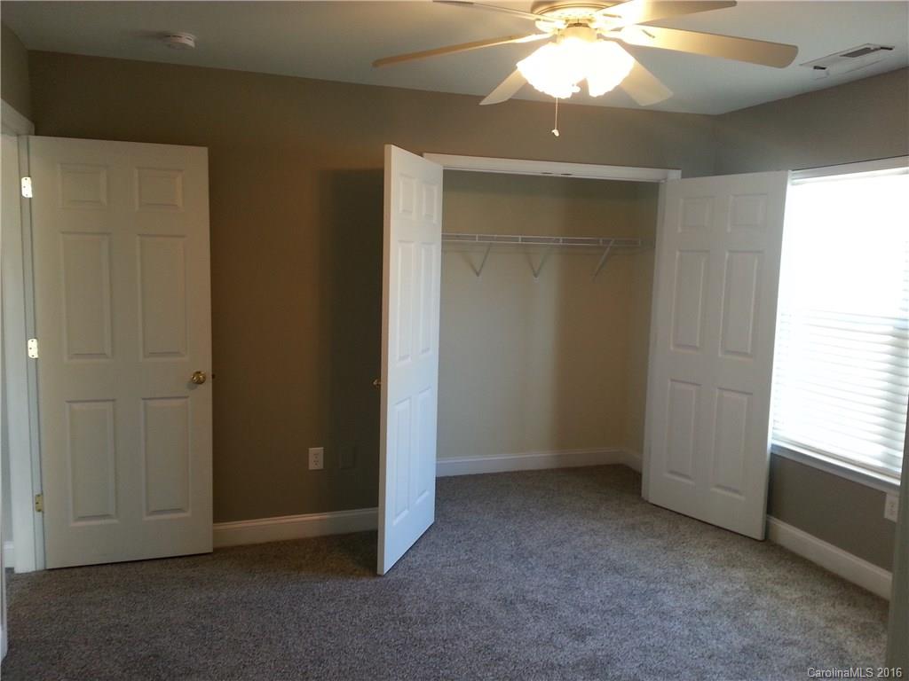 Lake Park - Residential