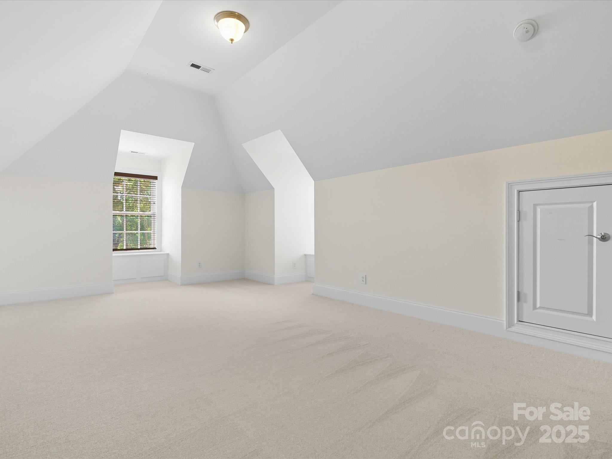 River Lake - Residential