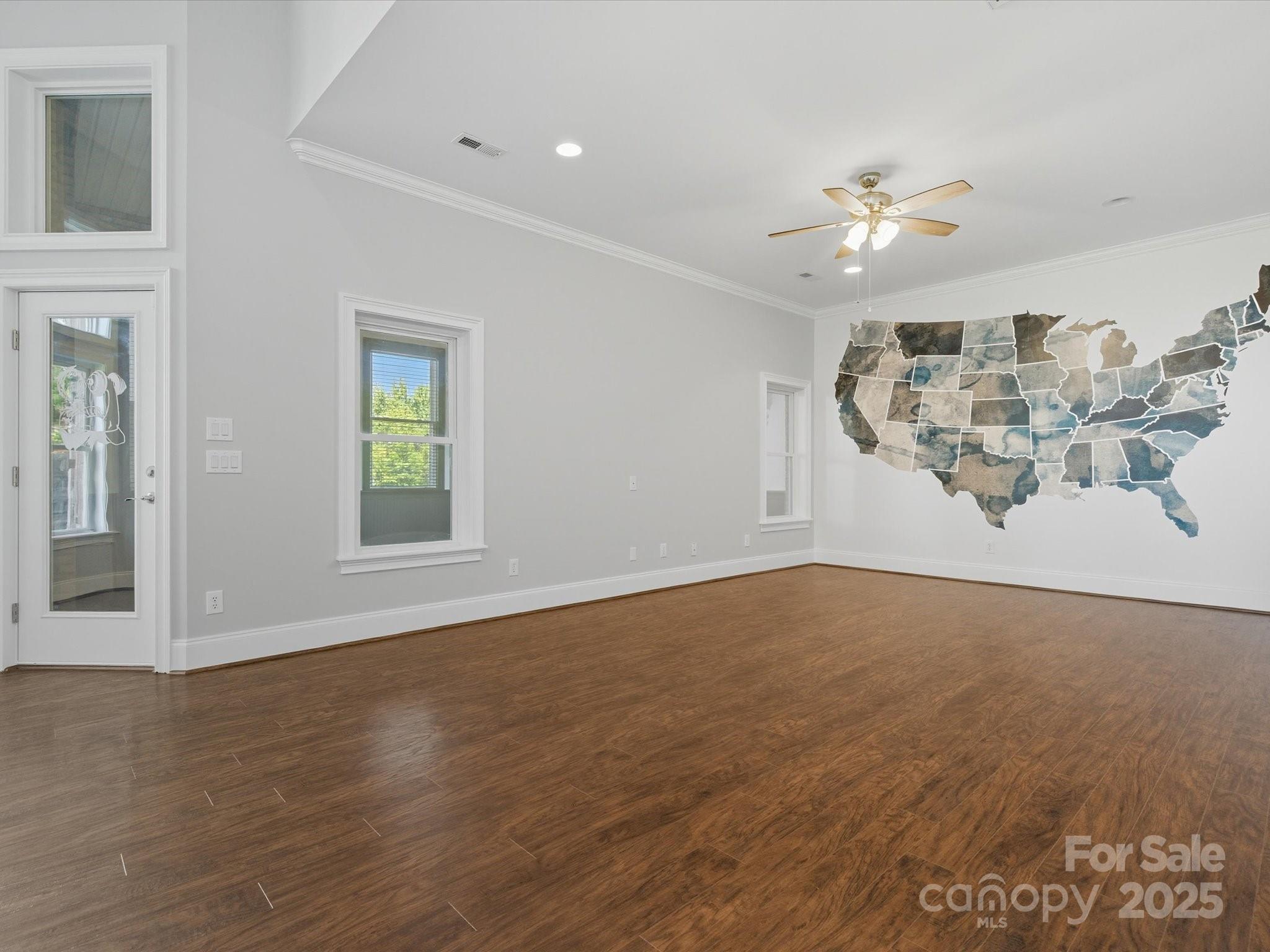 River Lake - Residential