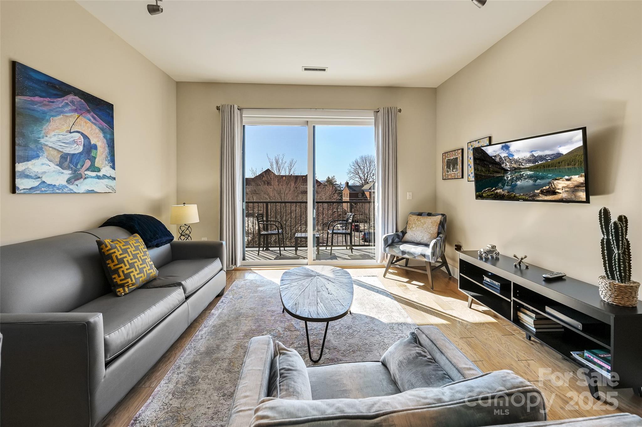 45 Asheland Avenue 402