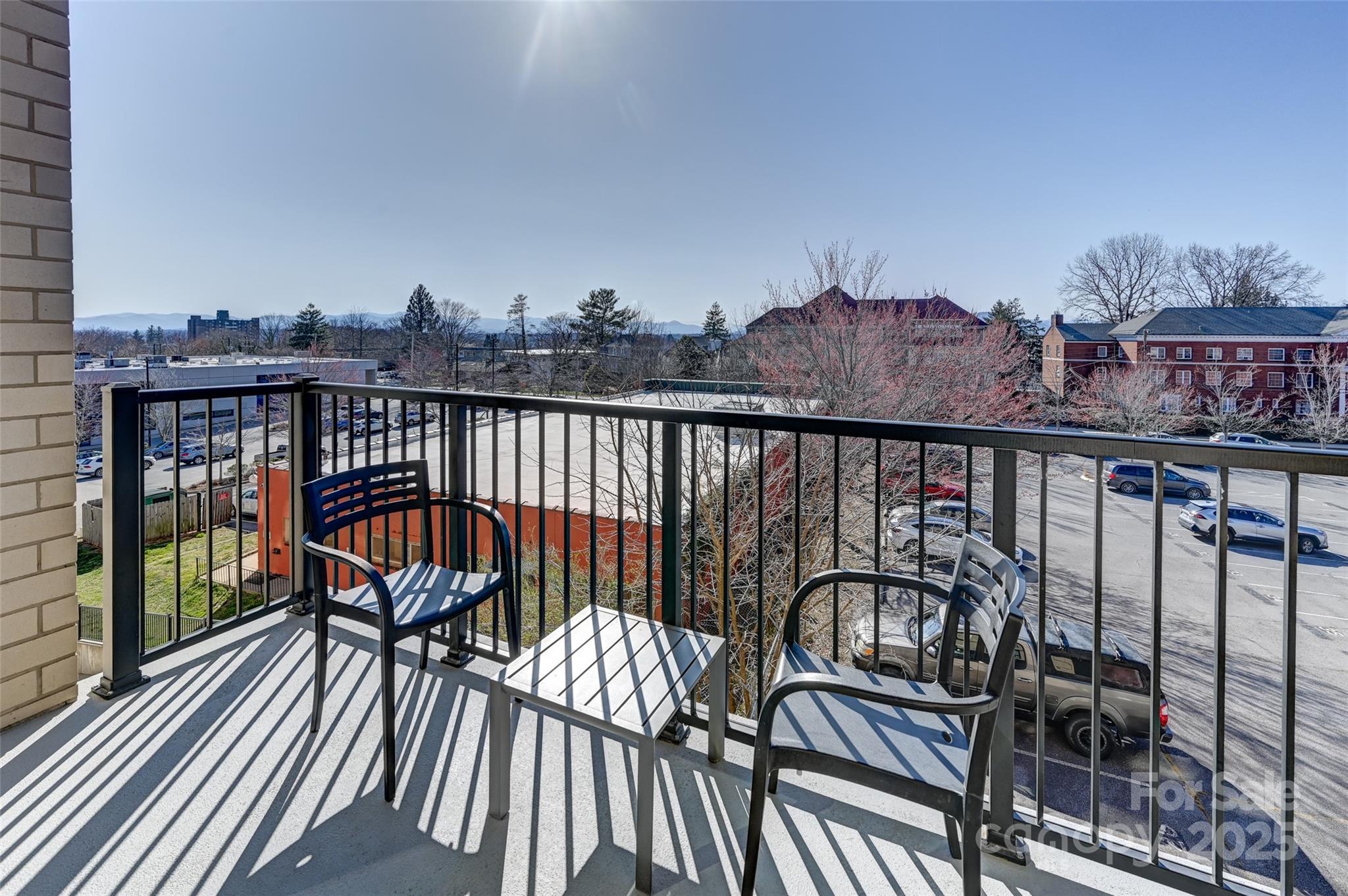 45 Asheland Avenue 402
