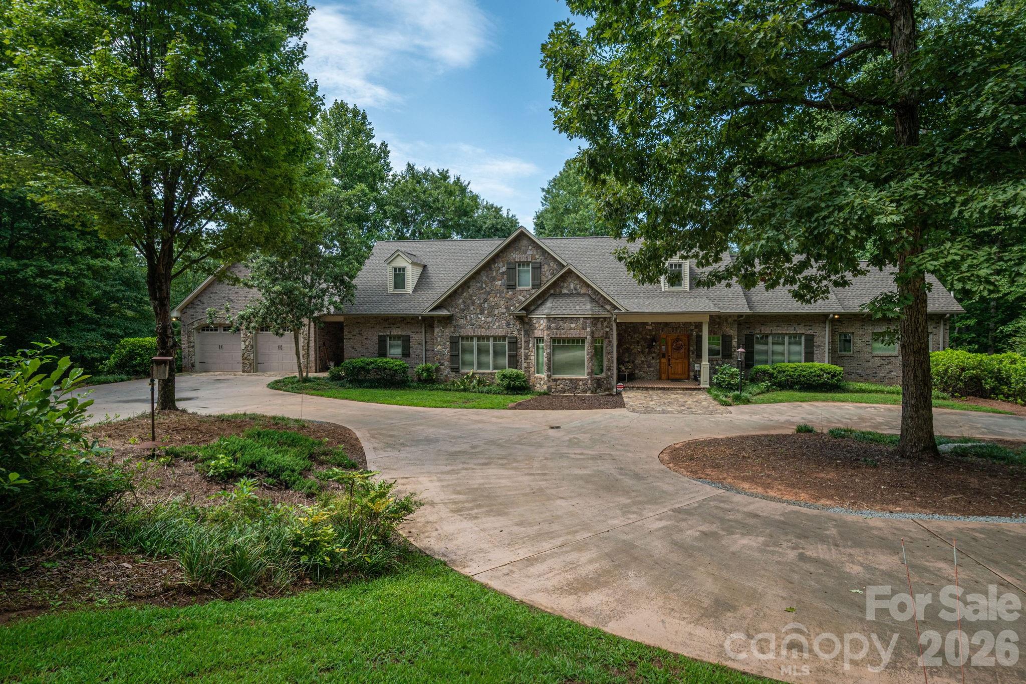 237 Conifer Way