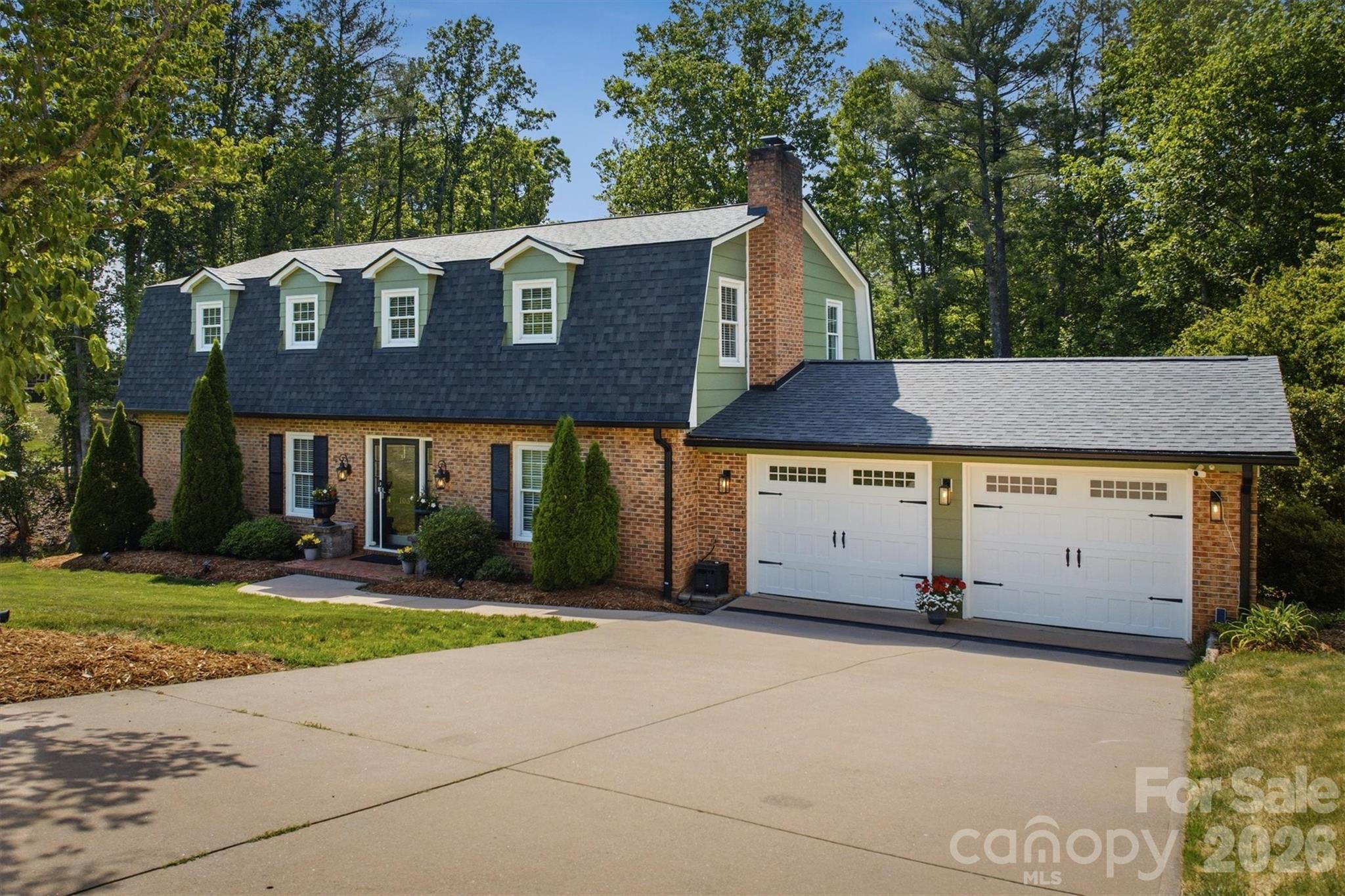 103 Wedgewood Court