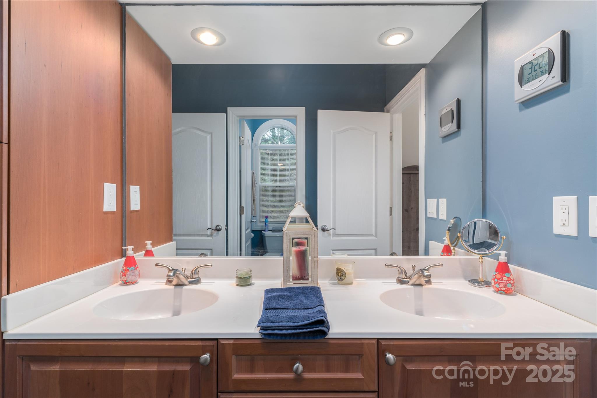 Point Largo - Residential