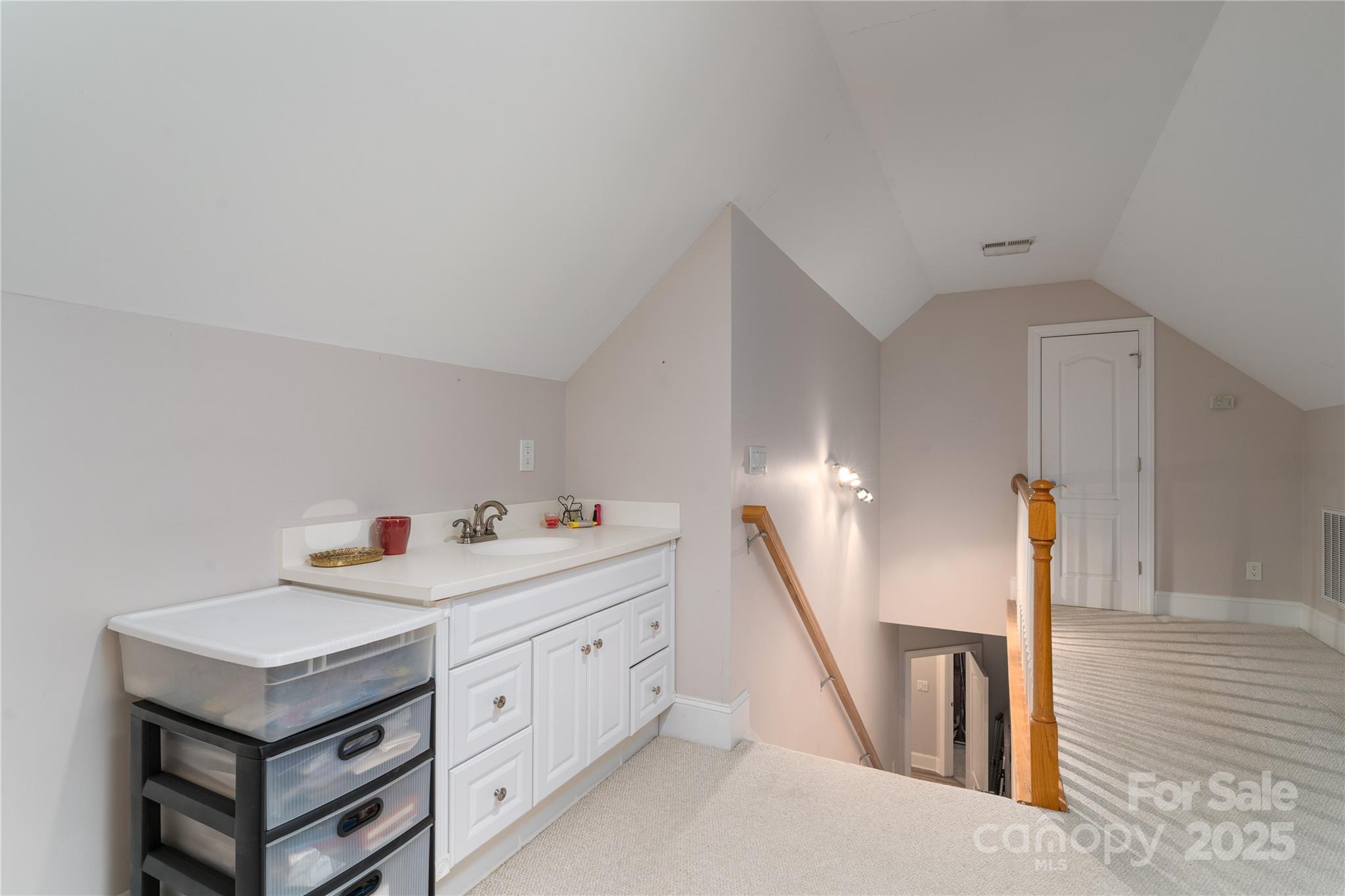 Point Largo - Residential