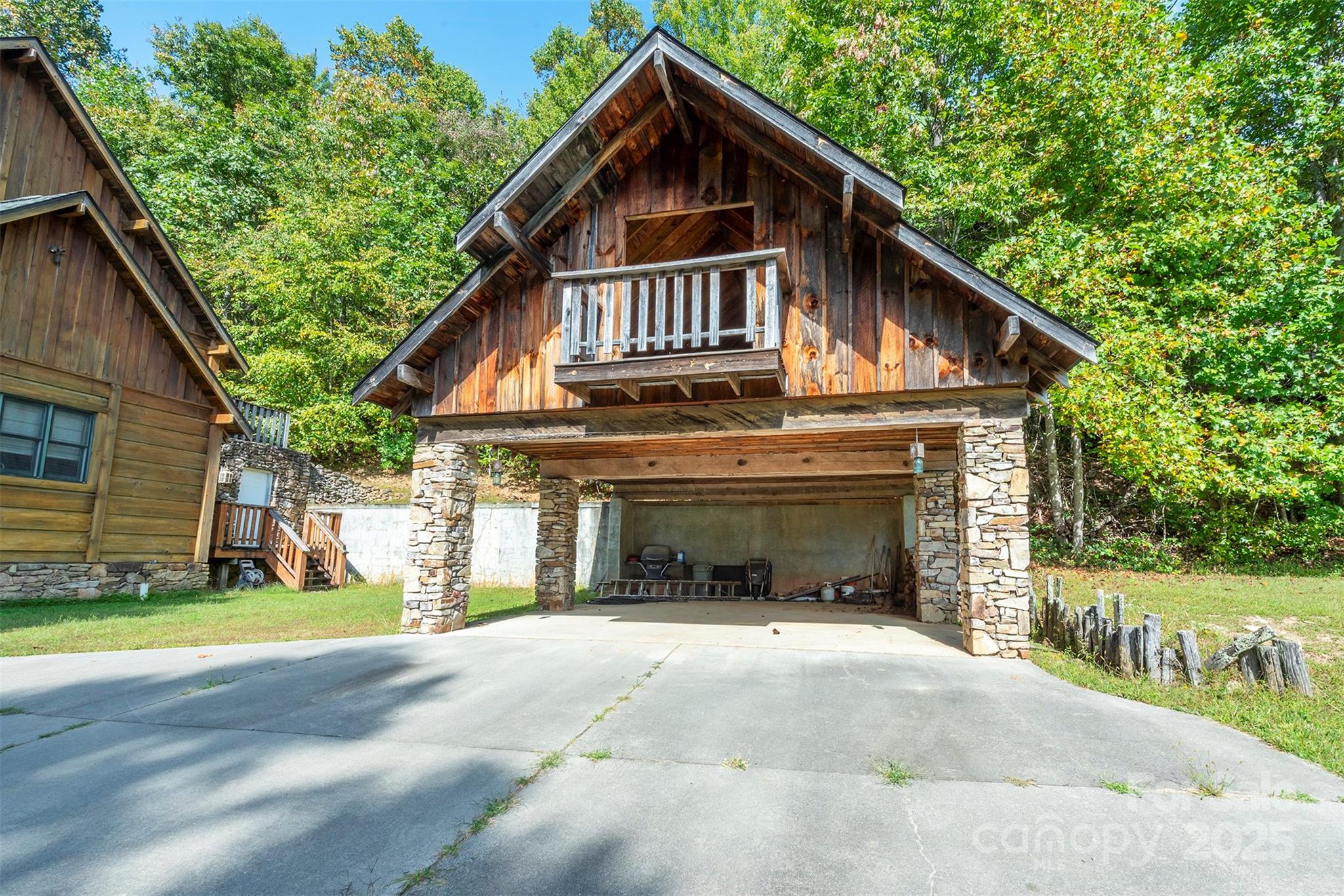 Treehaven - Residential