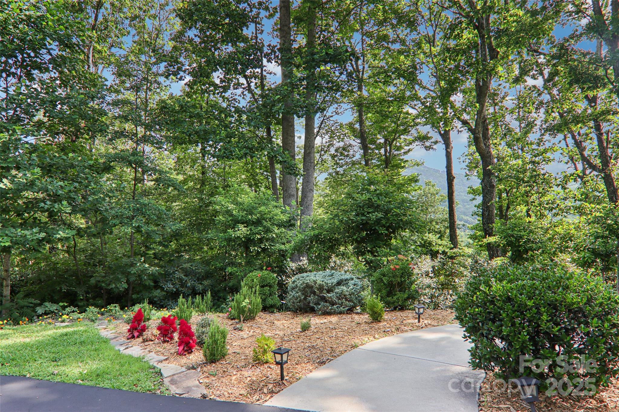 387 Goodview Drive