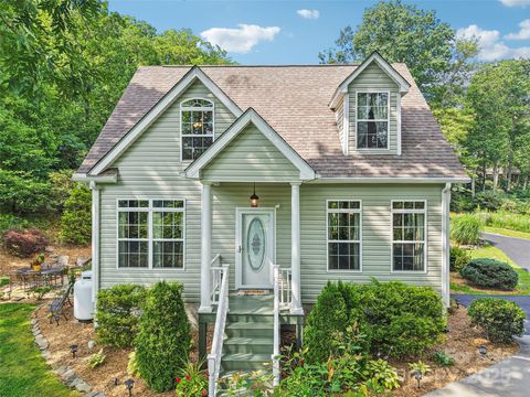 387 Goodview Drive Hendersonville NC 28792