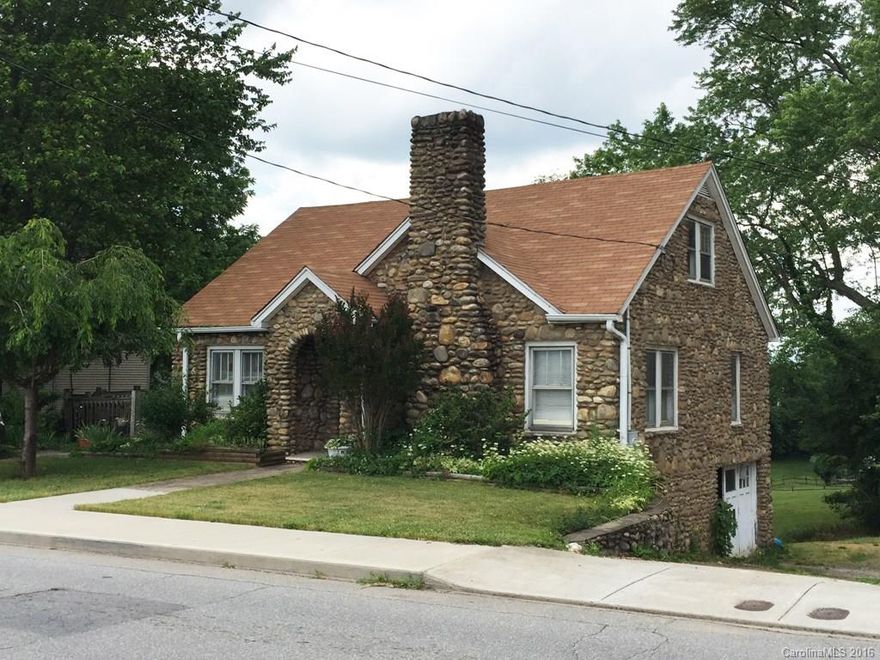 Charming rock cottage convenient 1 mile to access the interstate and can be in Asheville in 20 minutes.  3 BD/ 1 1/2 BA, hardwood floors. Mountain Views, master on main. Many perennials, garden spot. Being sold as is. $114,900.