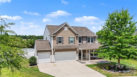 Photo of 2834 Kinloch Court, Clover, SC 29710 (MLS # 4410504)