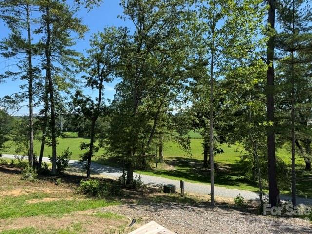 290 Poppy Acres Lane