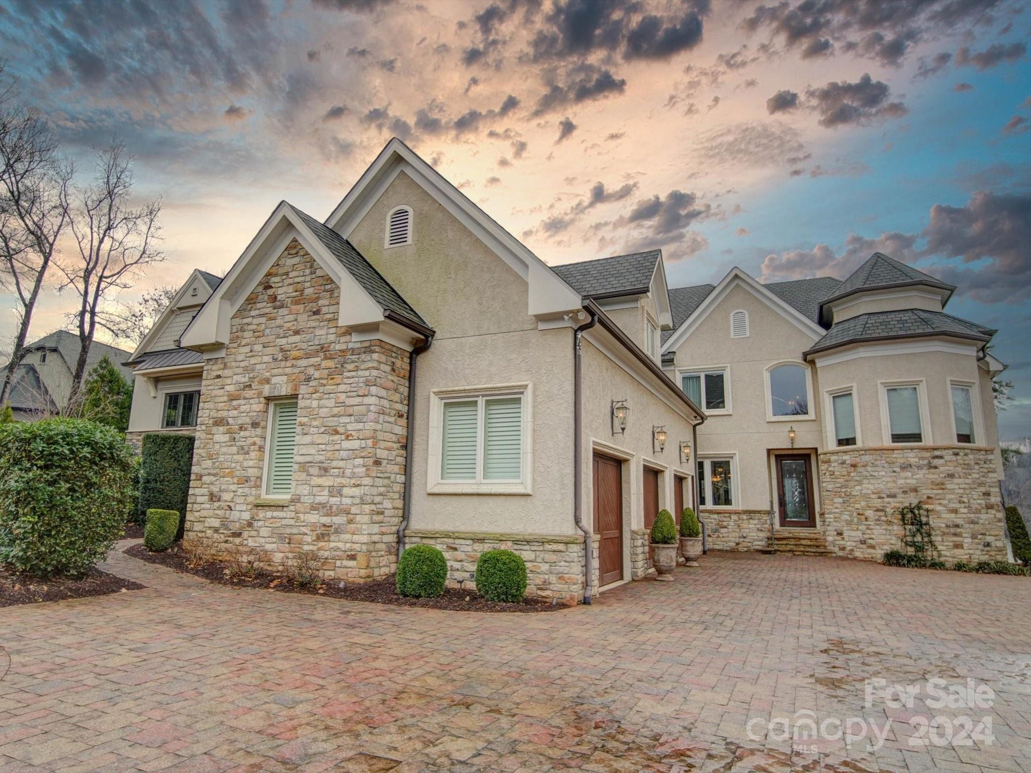 Reflection Pointe - Residential