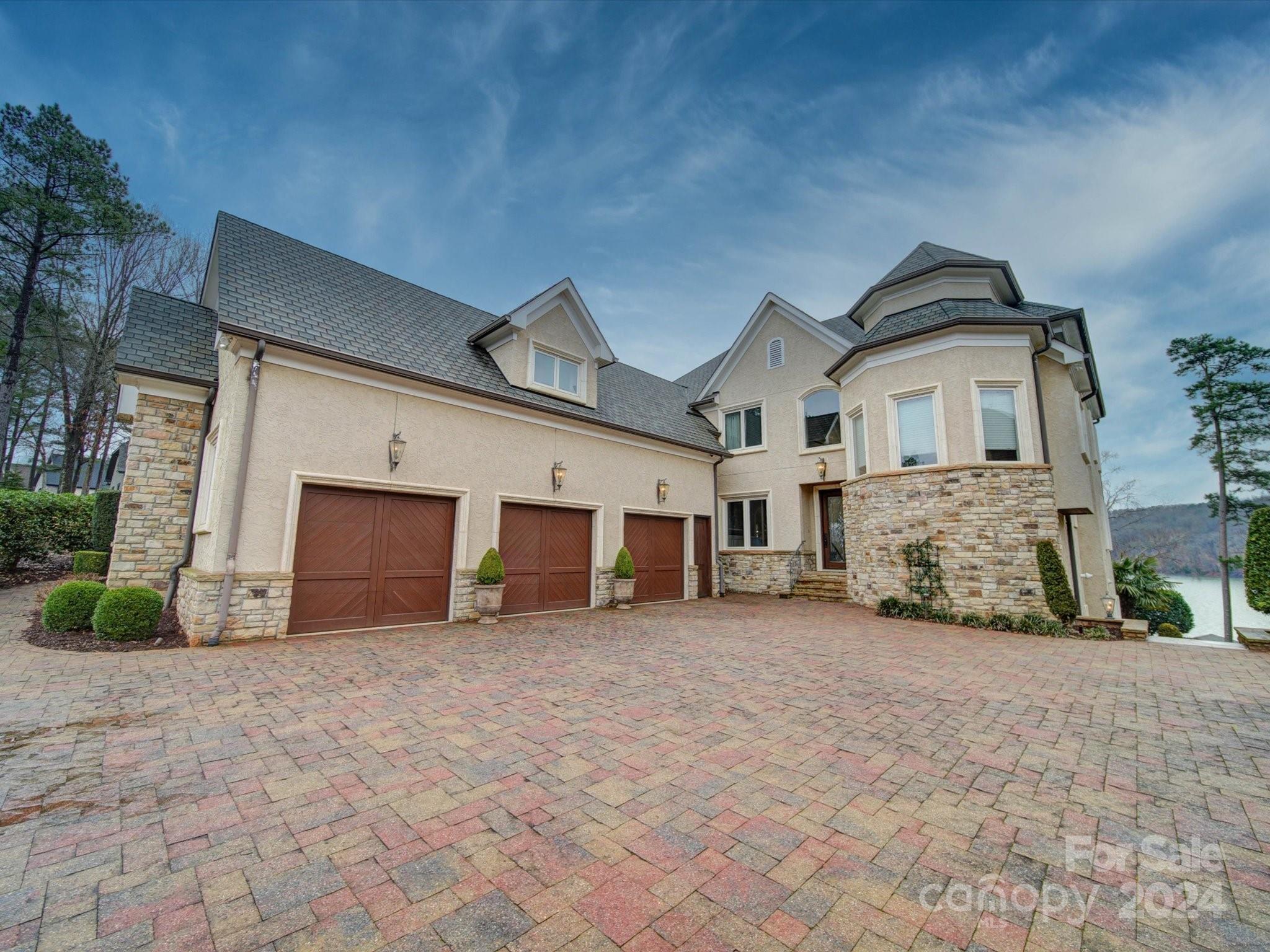 Reflection Pointe - Residential