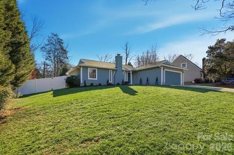 9803 Fairway Ridge Road Charlotte NC 28277