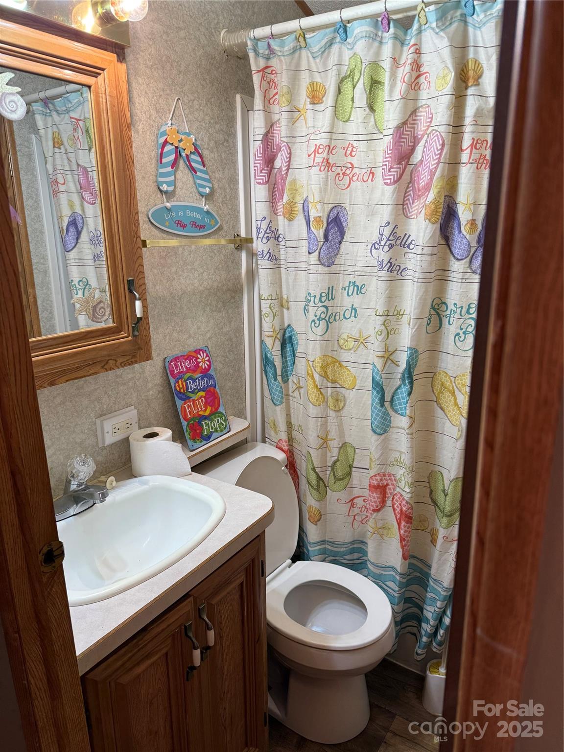 Twin Harbor - Residential