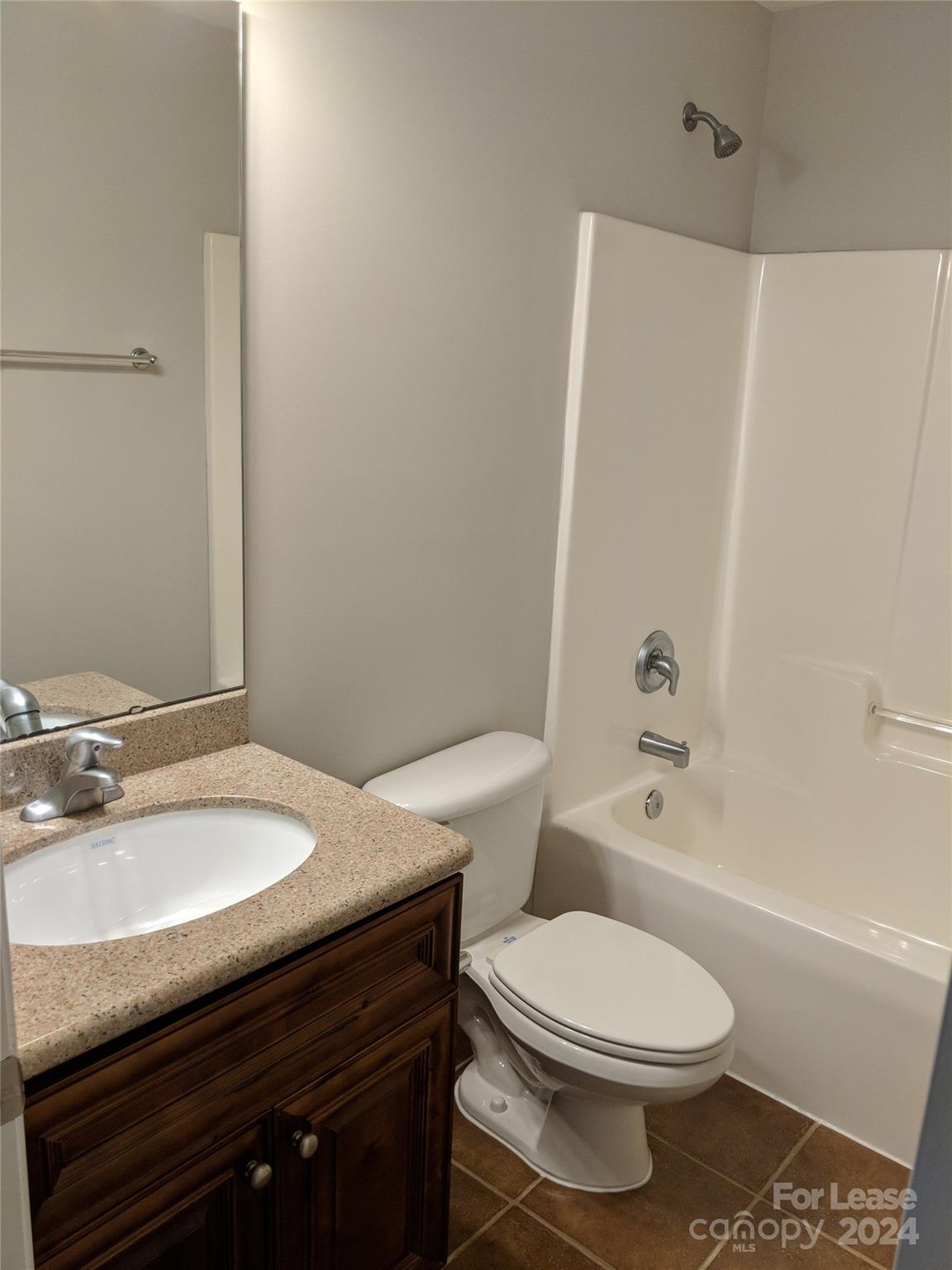 The Oaks At Mcilwaine - Residential Lease