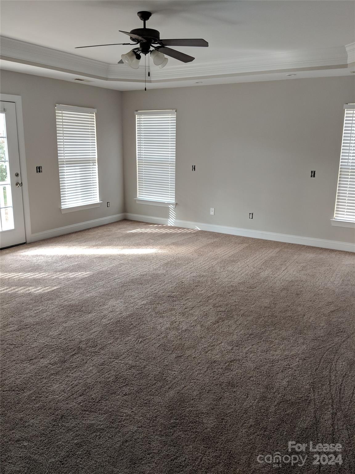 The Oaks At Mcilwaine - Residential Lease