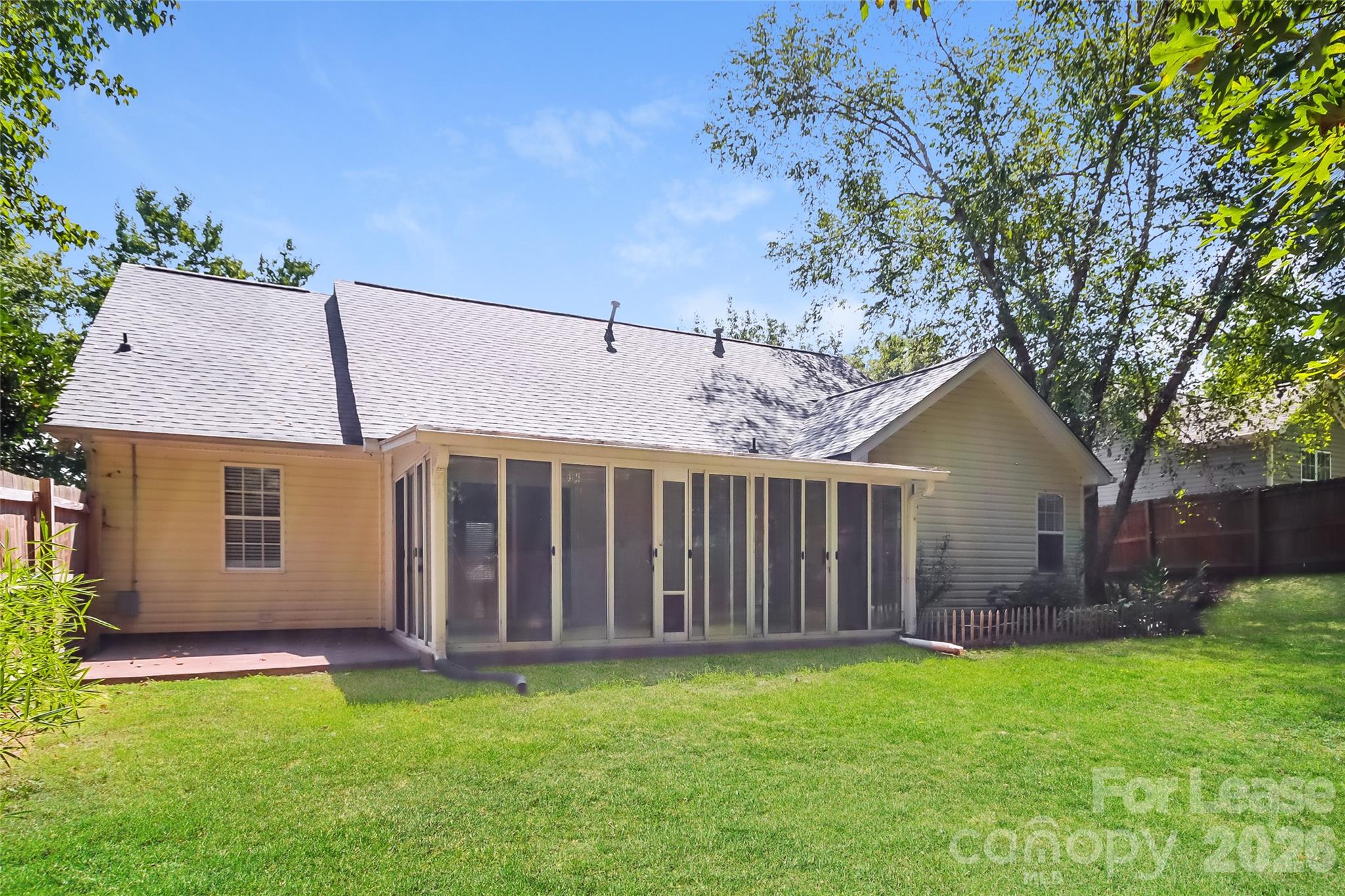 Hunting Creek - Residential Lease