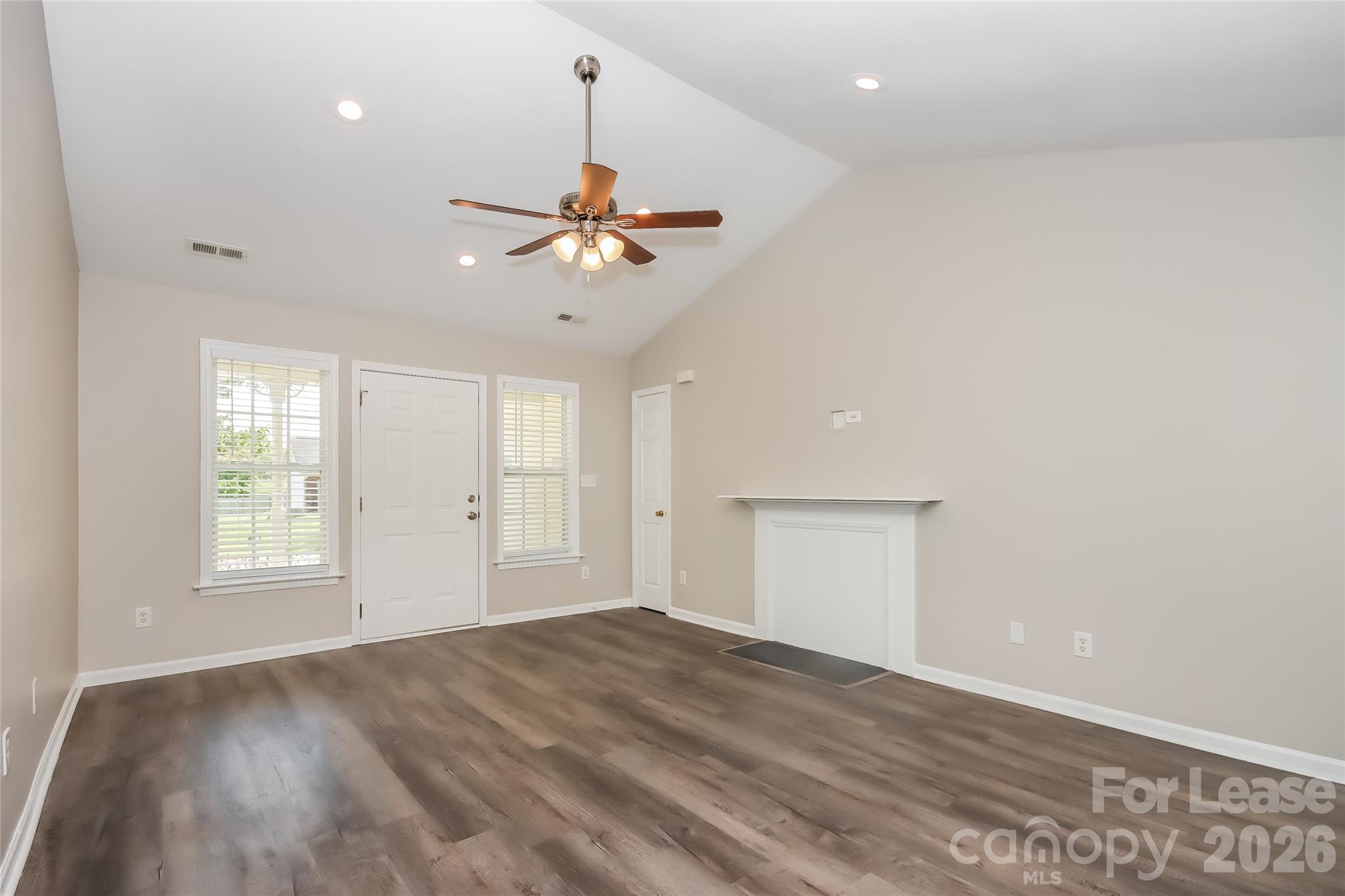 Hunting Creek - Residential Lease