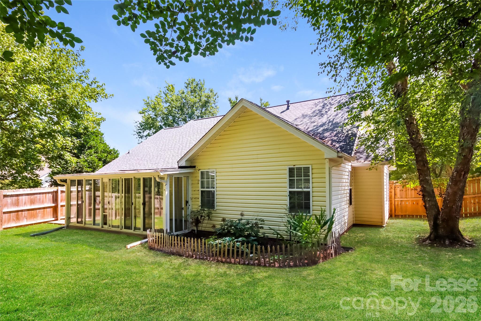 Hunting Creek - Residential Lease