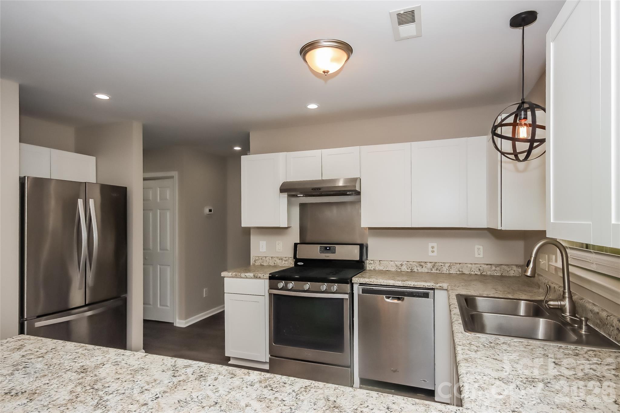 Hunting Creek - Residential Lease