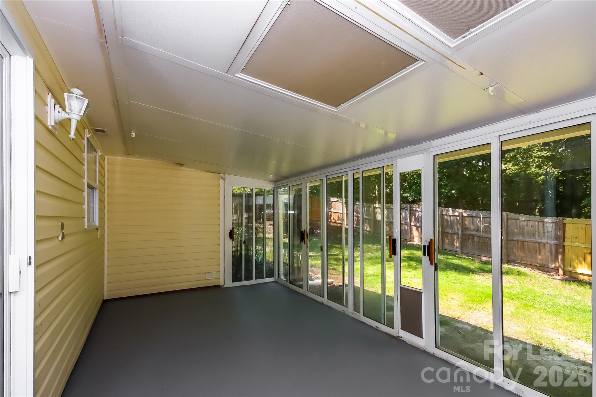 Hunting Creek - Residential Lease