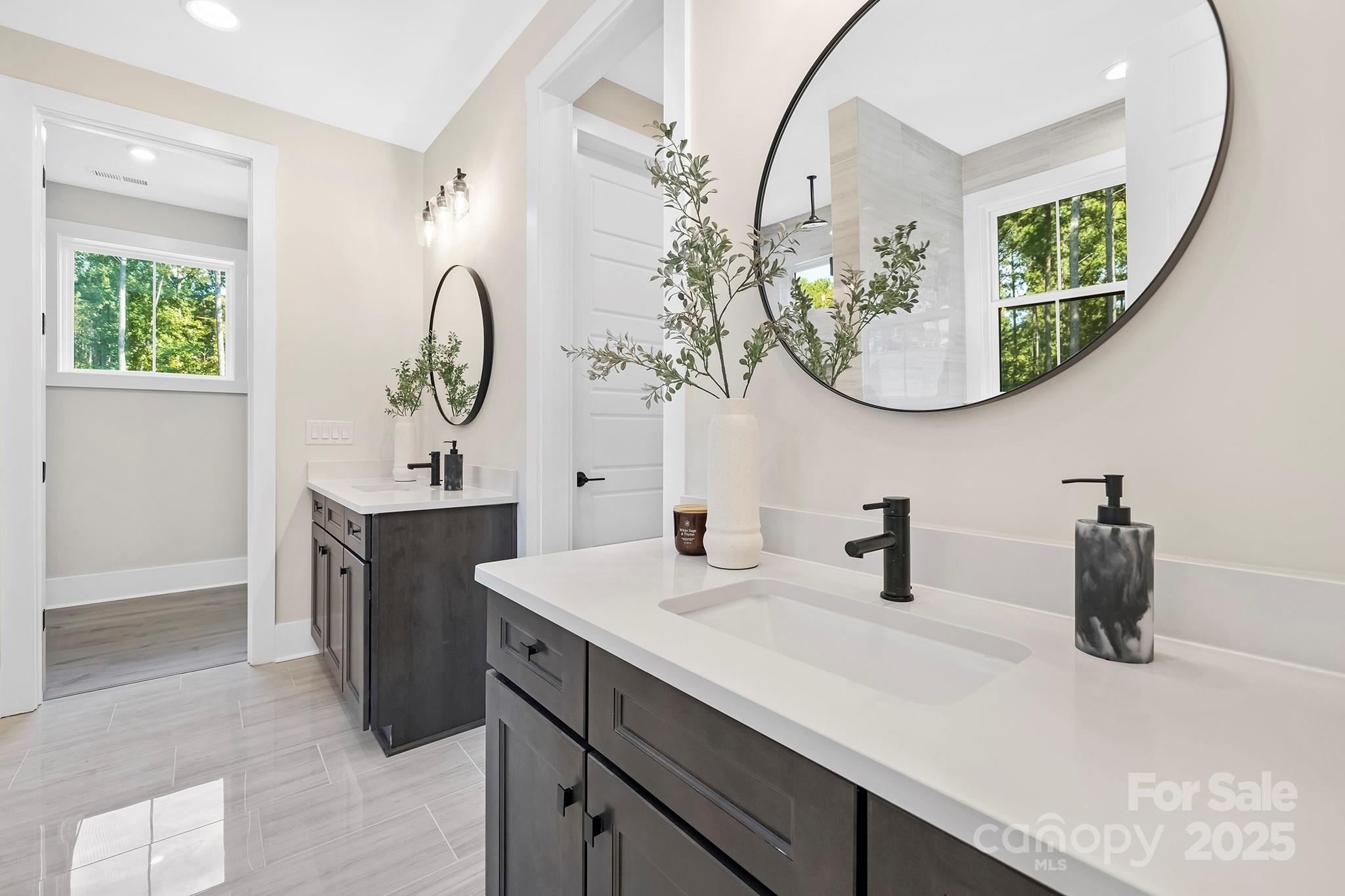 Riverchase Estates - Residential