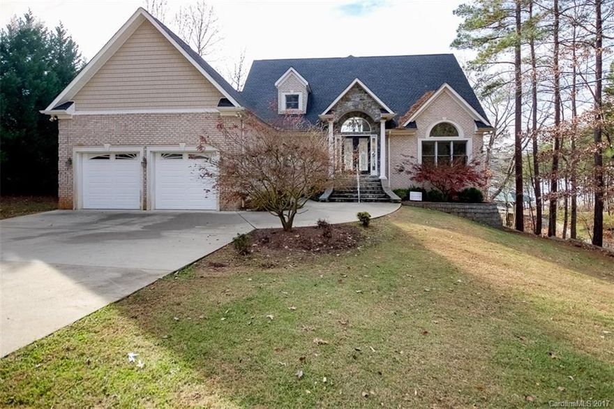 Awesome 2 story with full walk out basement waterfront home with over 400' of shoreline, Private dock/pier across from Lake Norman State Park. Huge master suite with see thru fireplace, jacuzzi tub and great walk in closet with a view that will make you say wow everytime you wake up. wonderful open floor plan with large gourmet style kitchen, beautiful Hardwood flooring. Basement is full in-law suite. Large open kitchen with Granite counter tops, stainless steel appliances, private covered patio