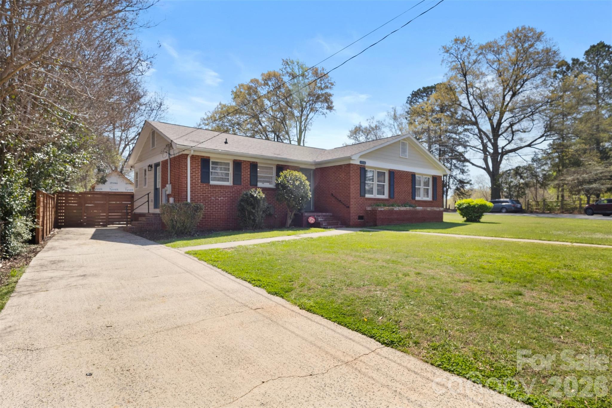 Oaklawn Park - Residential