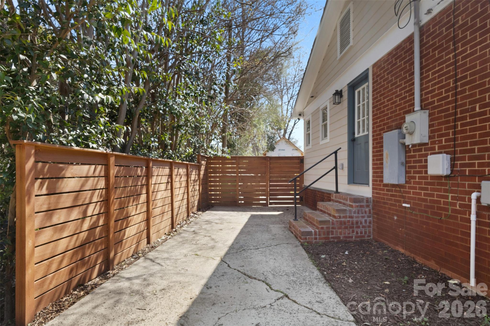 Oaklawn Park - Residential