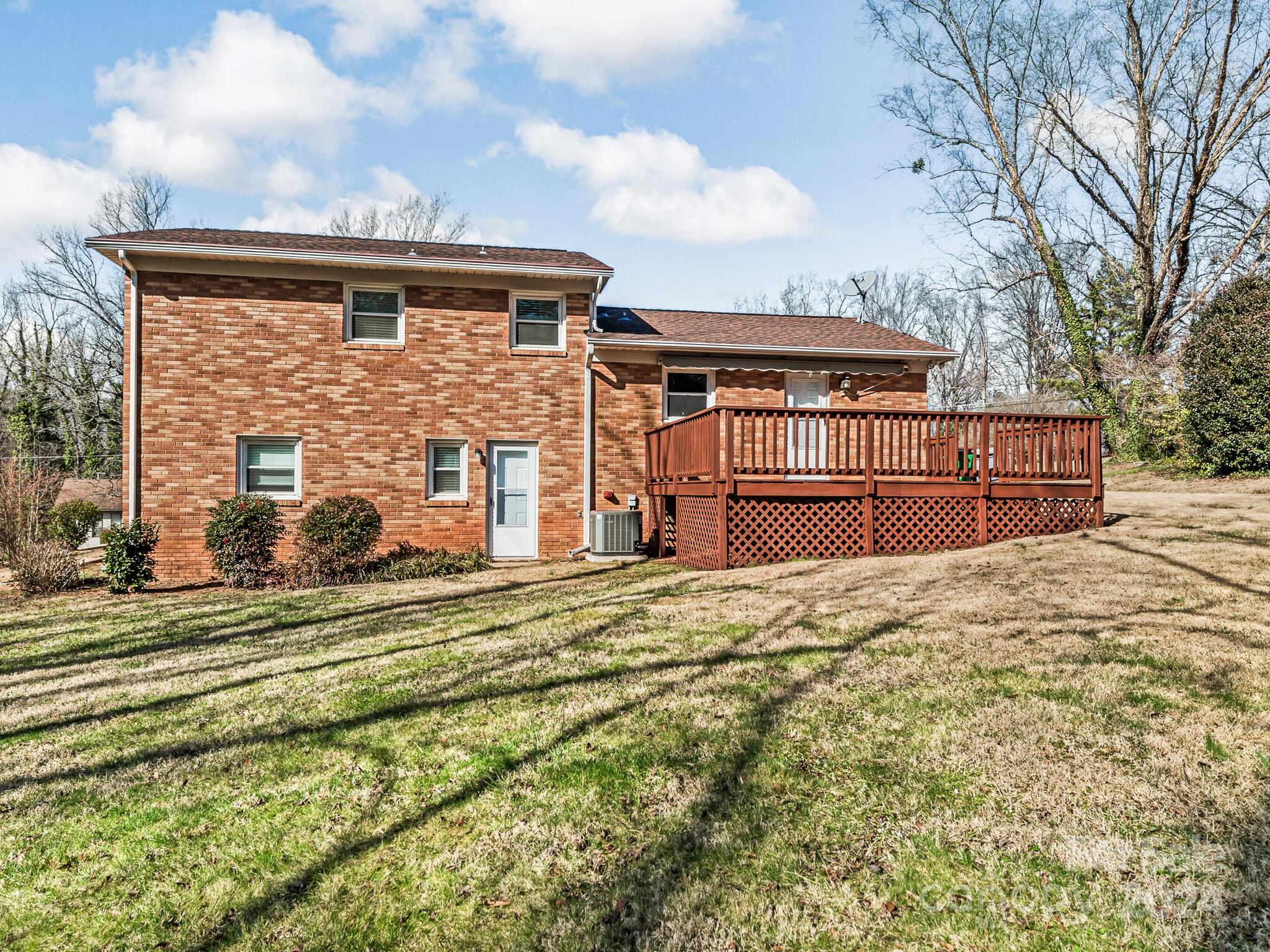 Greenbriar Woods - Residential