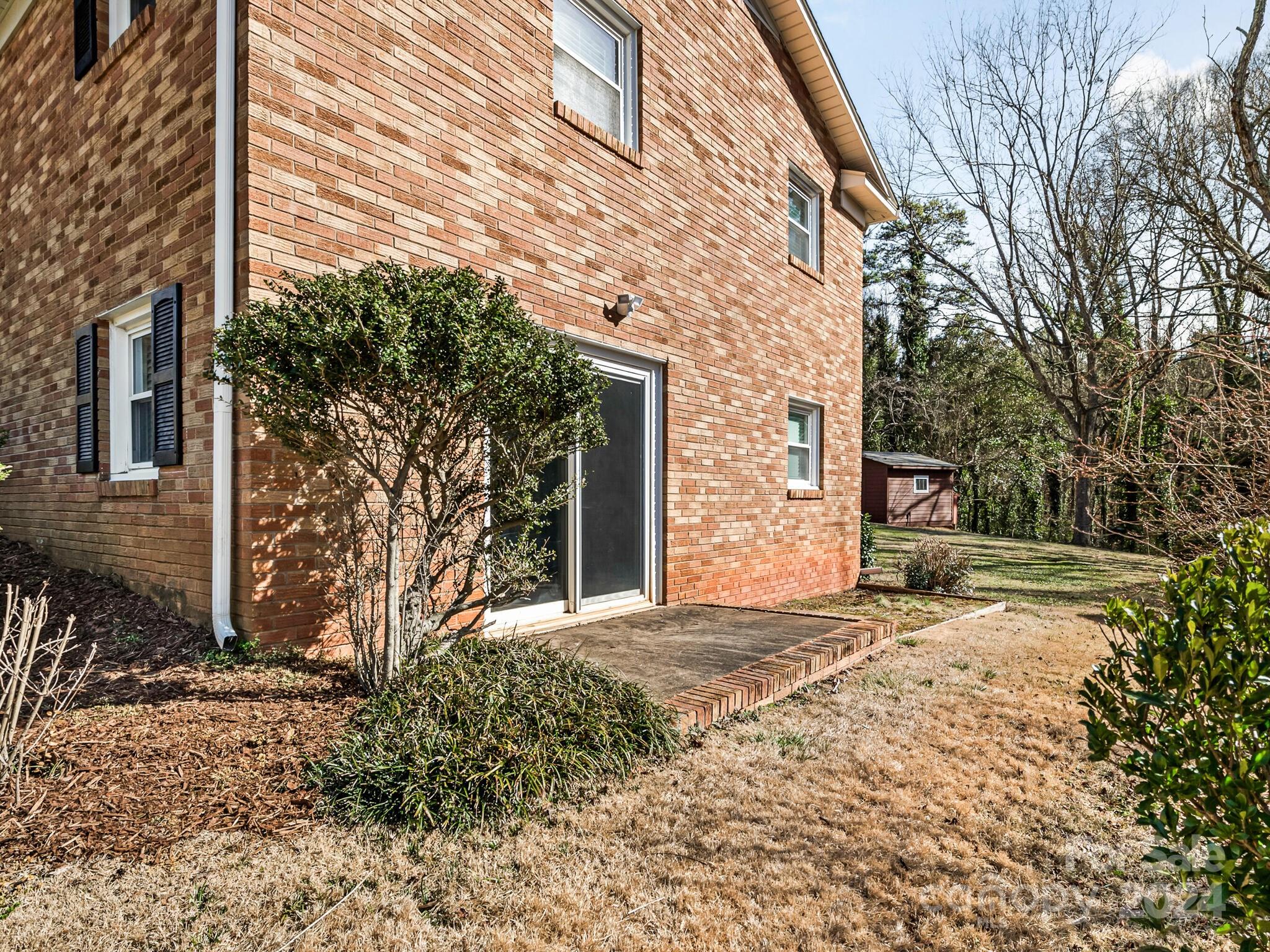 Greenbriar Woods - Residential