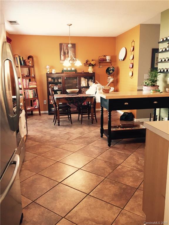 Hollythorn - Residential